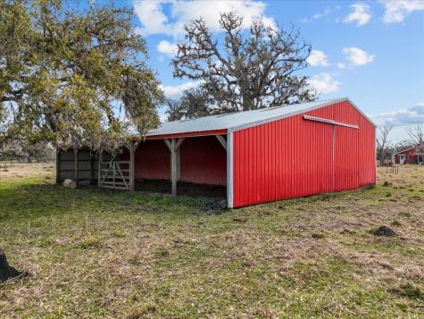 8960 County Road 505 Brazoria TX 77422
