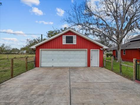 8960 County Road 505 Brazoria TX 77422