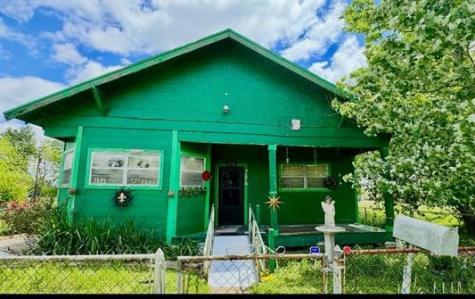 810 13th Street Port Arthur TX 77640
