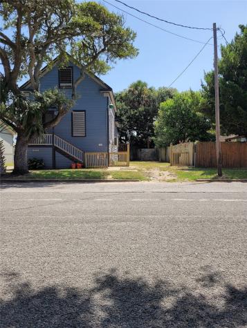 1114 15th Street Galveston TX 77550