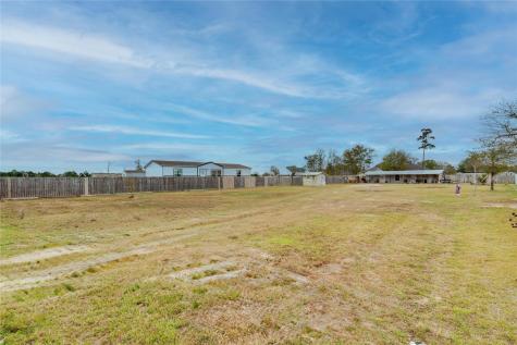 119 Road 5217 Cleveland TX 77327