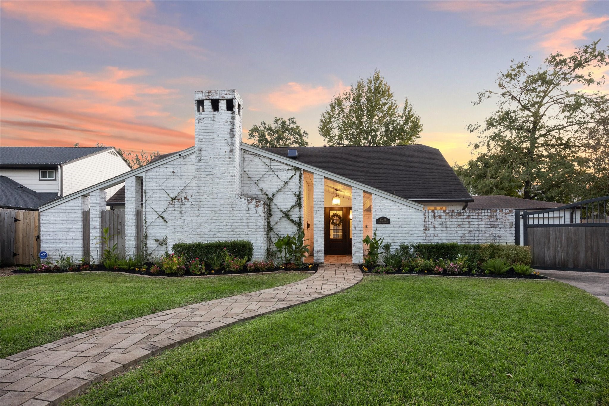 10223 Piping Rock Lane Houston TX 77042