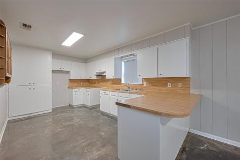 8017 Colorado Street Wharton TX 77488