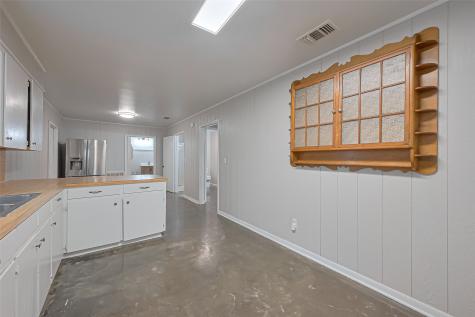 8017 Colorado Street Wharton TX 77488