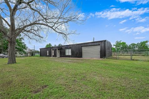 8017 Colorado Street Wharton TX 77488