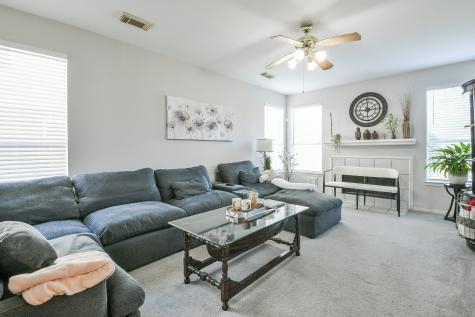 8623 Rose Garden Drive Houston TX 77083