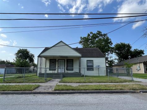 4737 Providence Street Houston TX 77020