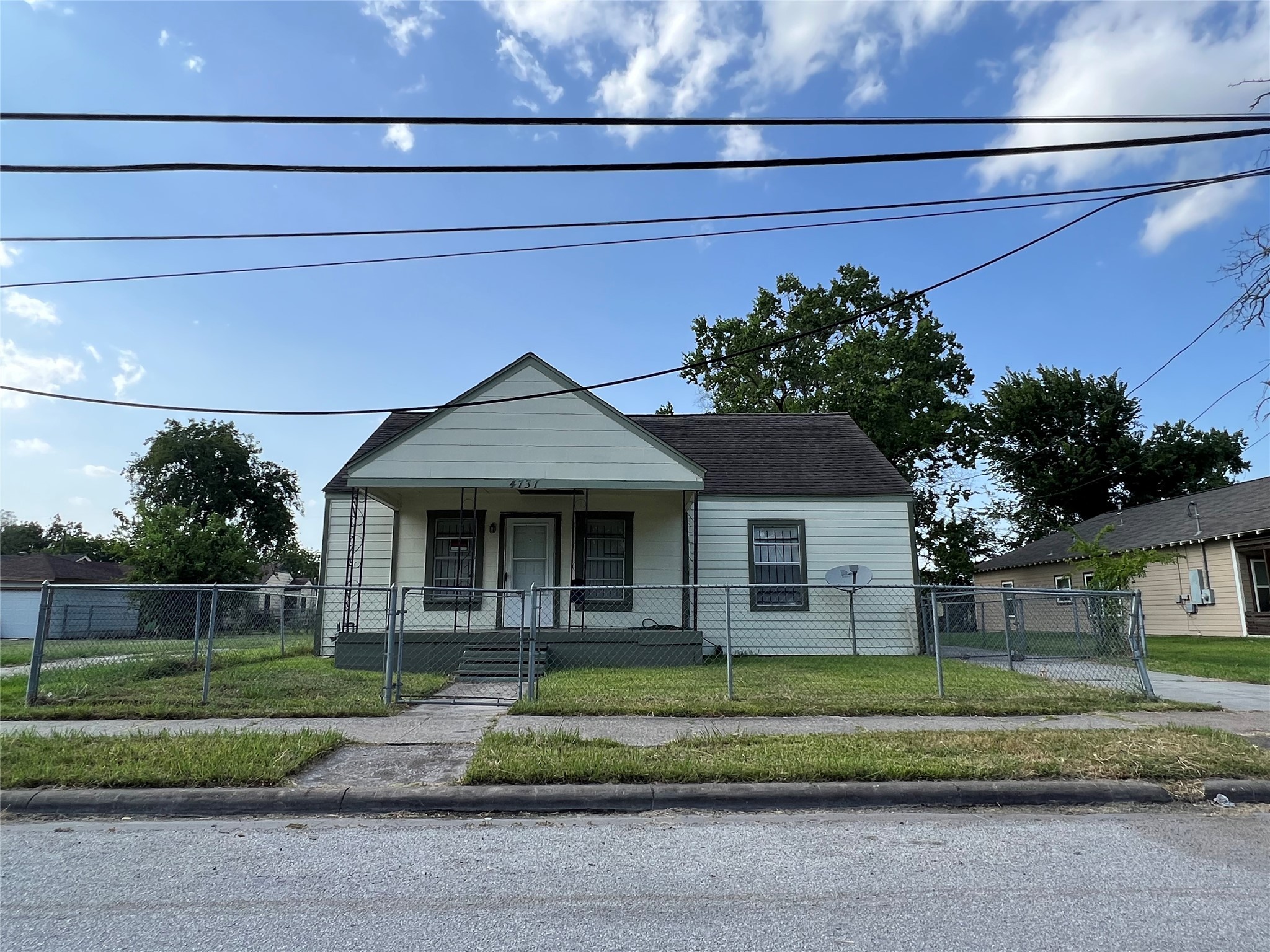 4737 Providence Street Houston TX 77020