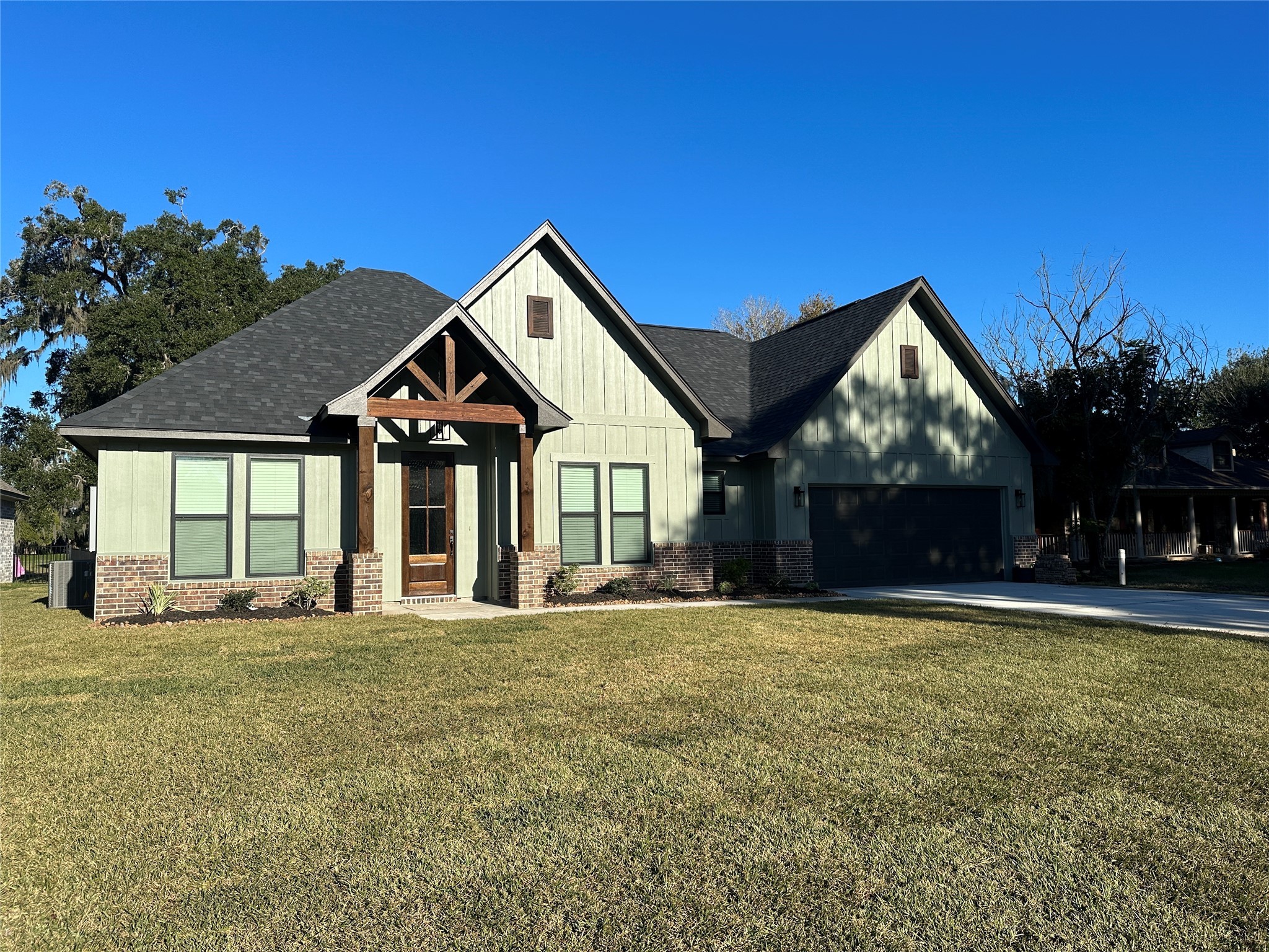 2339 Olympia Drive West Columbia TX 77486