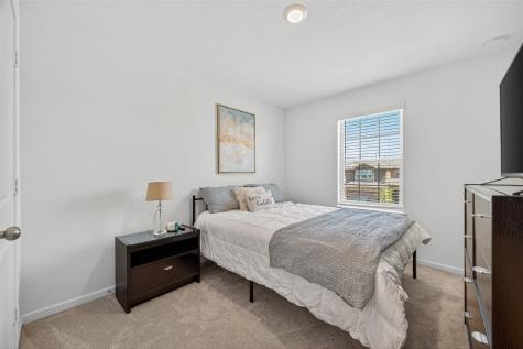 1005 Laguna Cove Drive Katy TX 77493