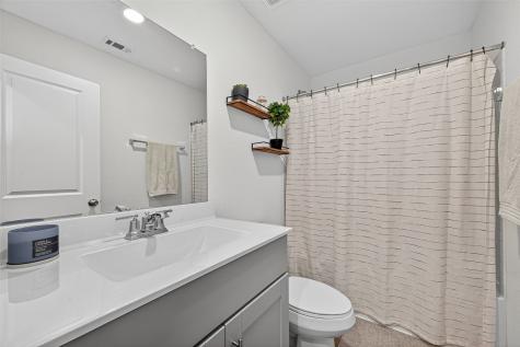 1005 Laguna Cove Drive Katy TX 77493