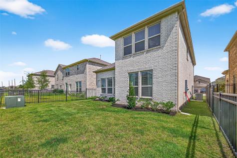1005 Laguna Cove Drive Katy TX 77493
