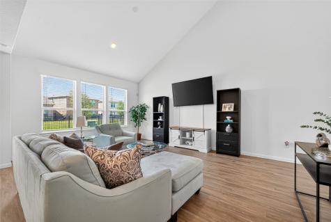 1005 Laguna Cove Drive Katy TX 77493