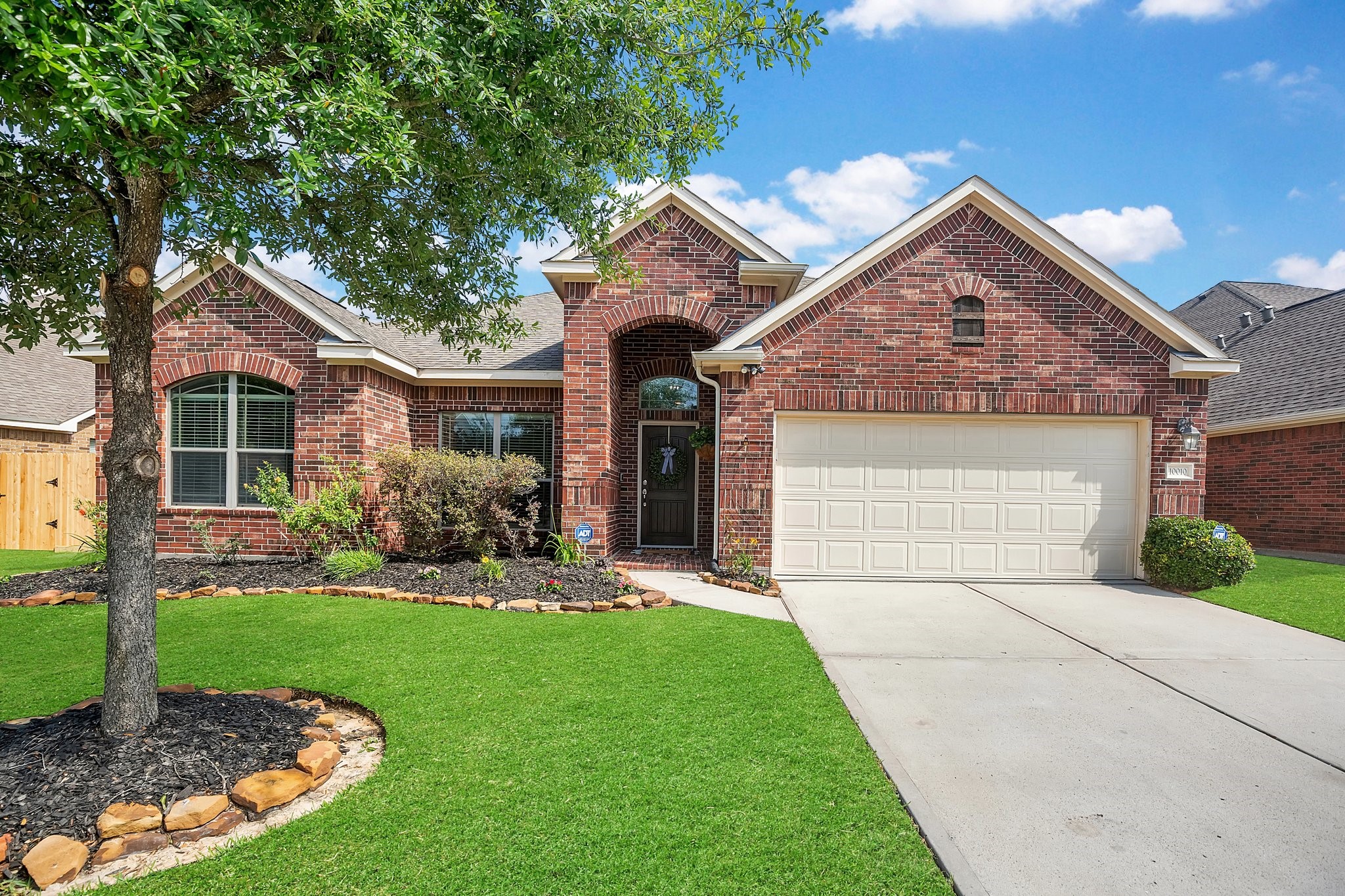 10010 Lynnrose Springs Drive Tomball TX 77375