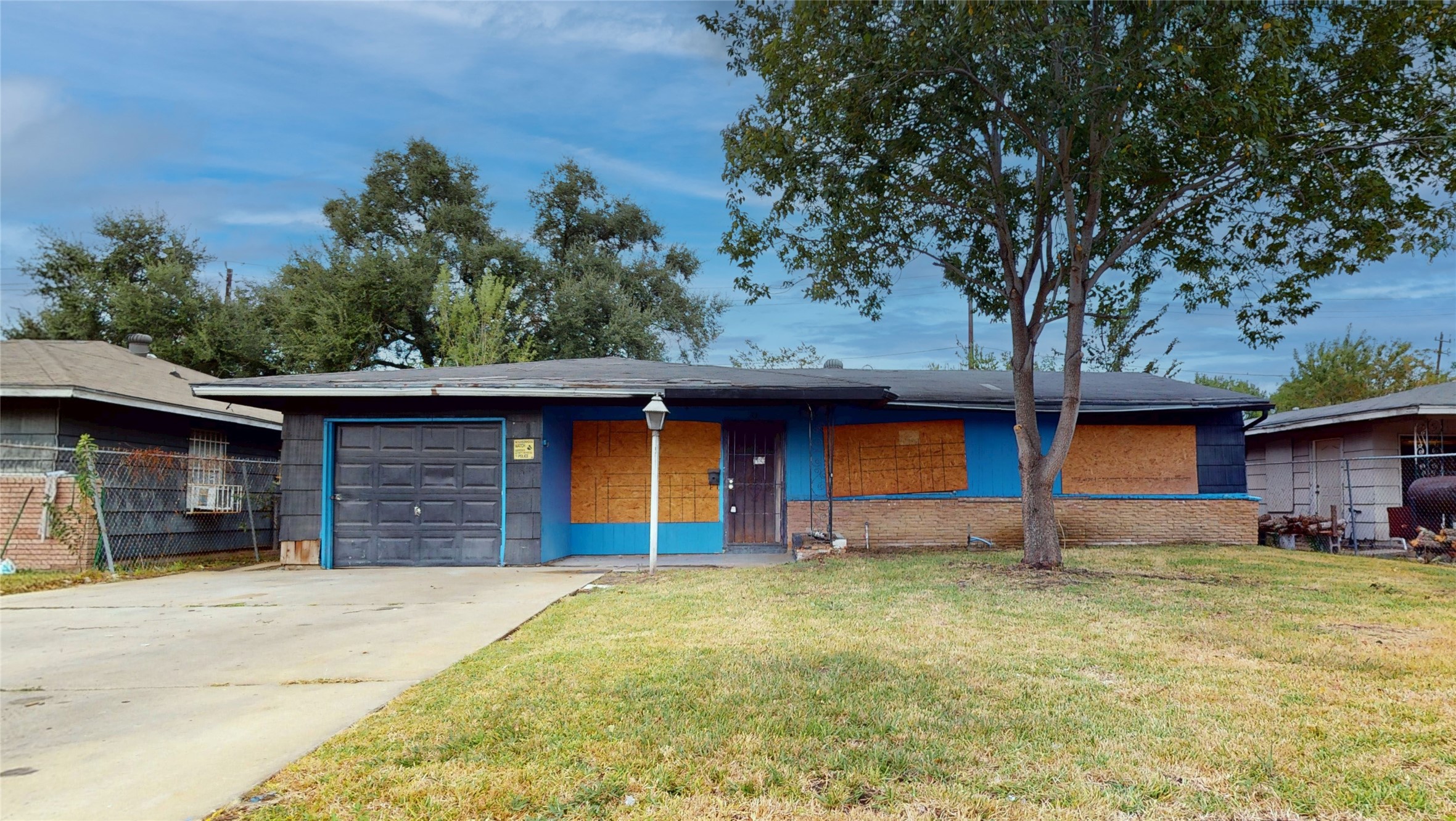 6111 Doulton Drive Houston TX 77033