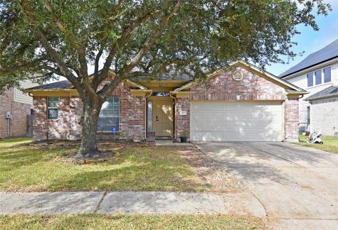 907 Garden Land Court Houston TX 77073