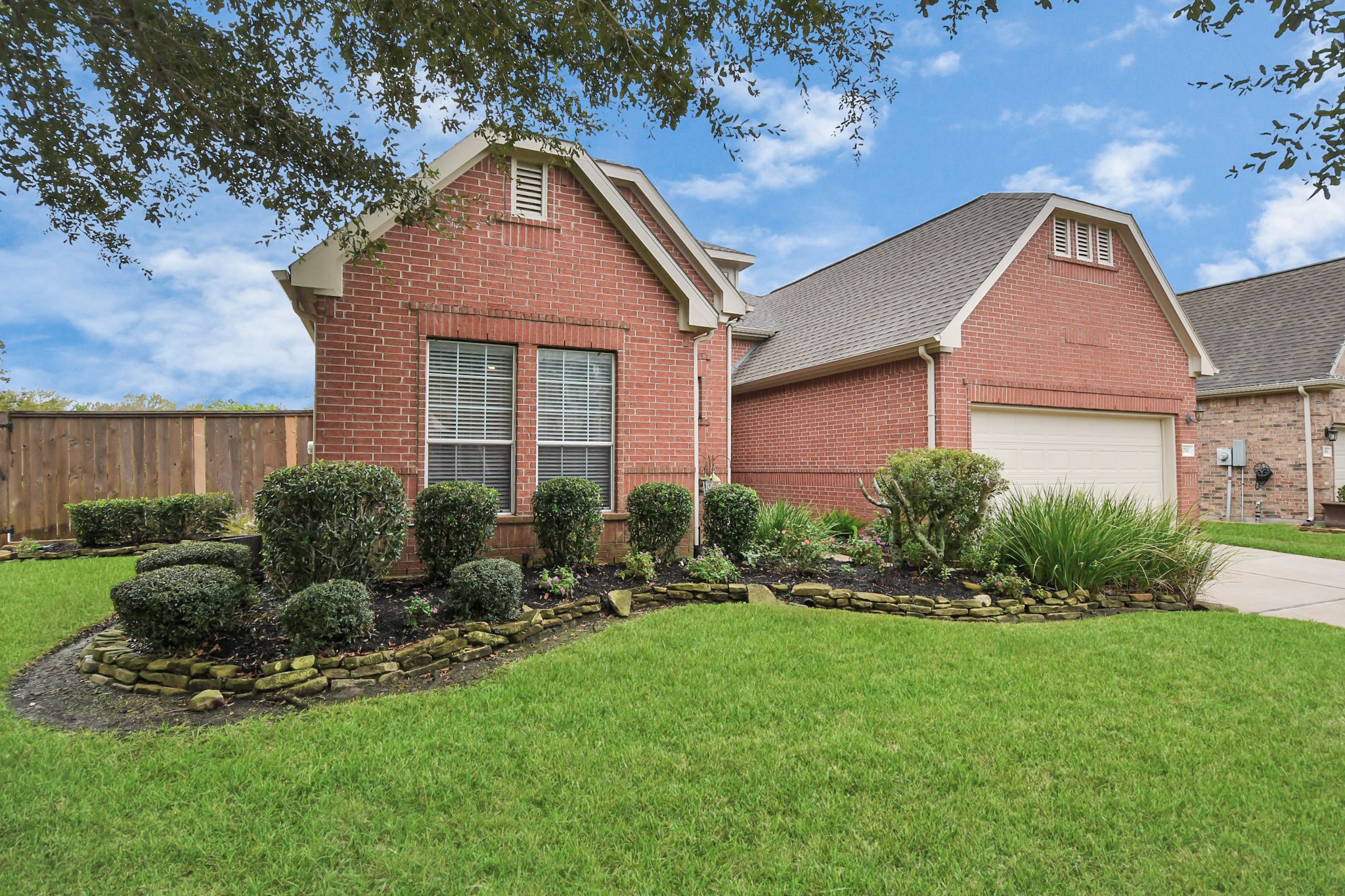 2510 S Venice Drive Pearland TX 77581