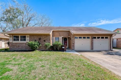 2709 Livingston Drive Pearland TX 77584