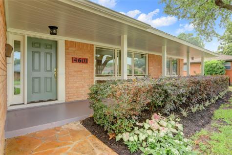 4601 Creekbend Drive Houston TX 77035