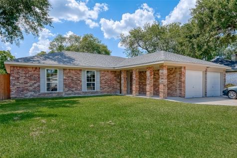 10622 Huntington Point Drive Houston TX 77099