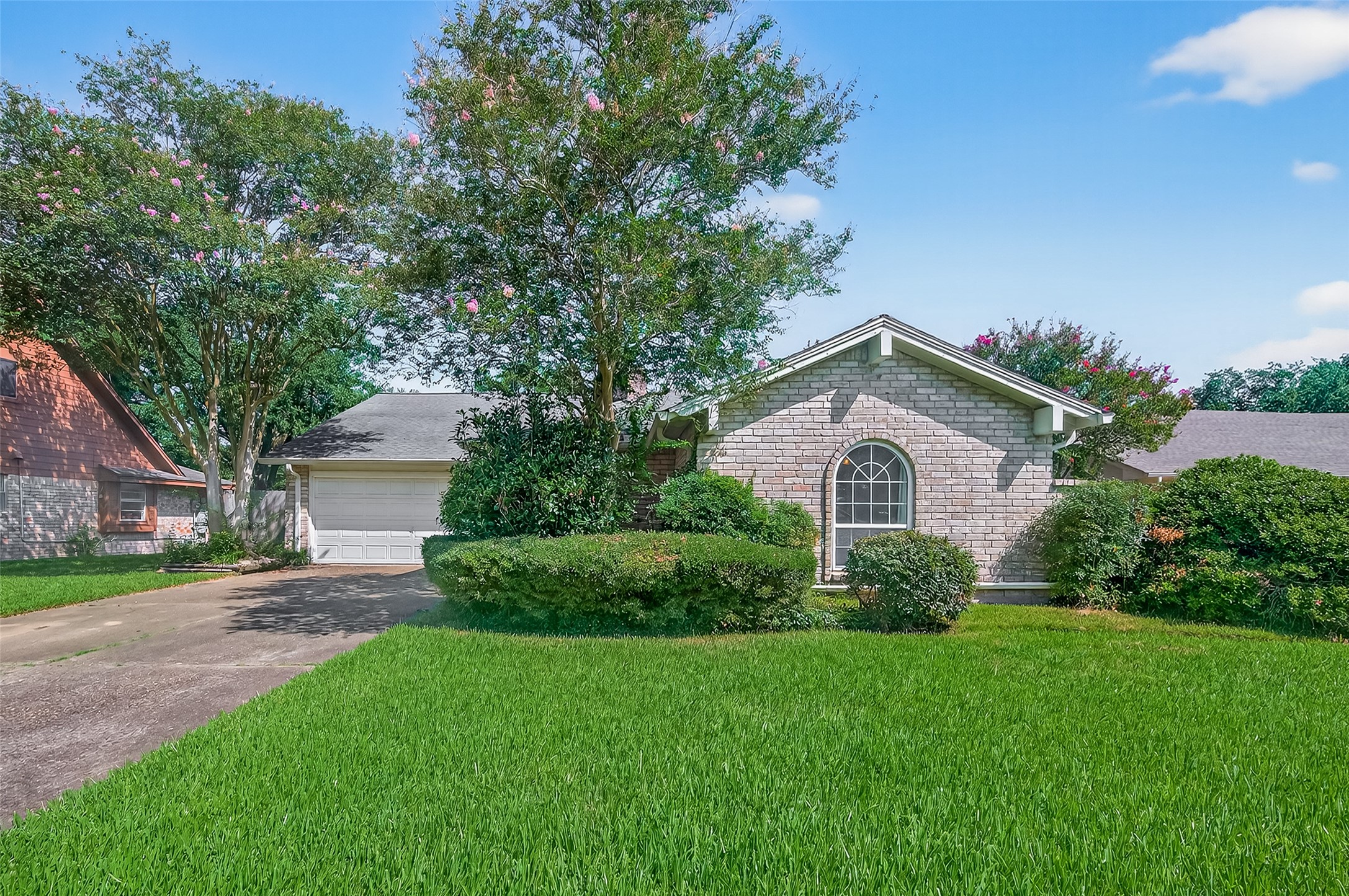 16106 Acapulco Drive Jersey Village TX 77040