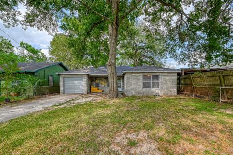 4809 Fitch Street Houston TX 77016