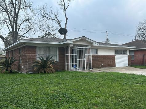 2912 Barksdale Drive Houston TX 77093