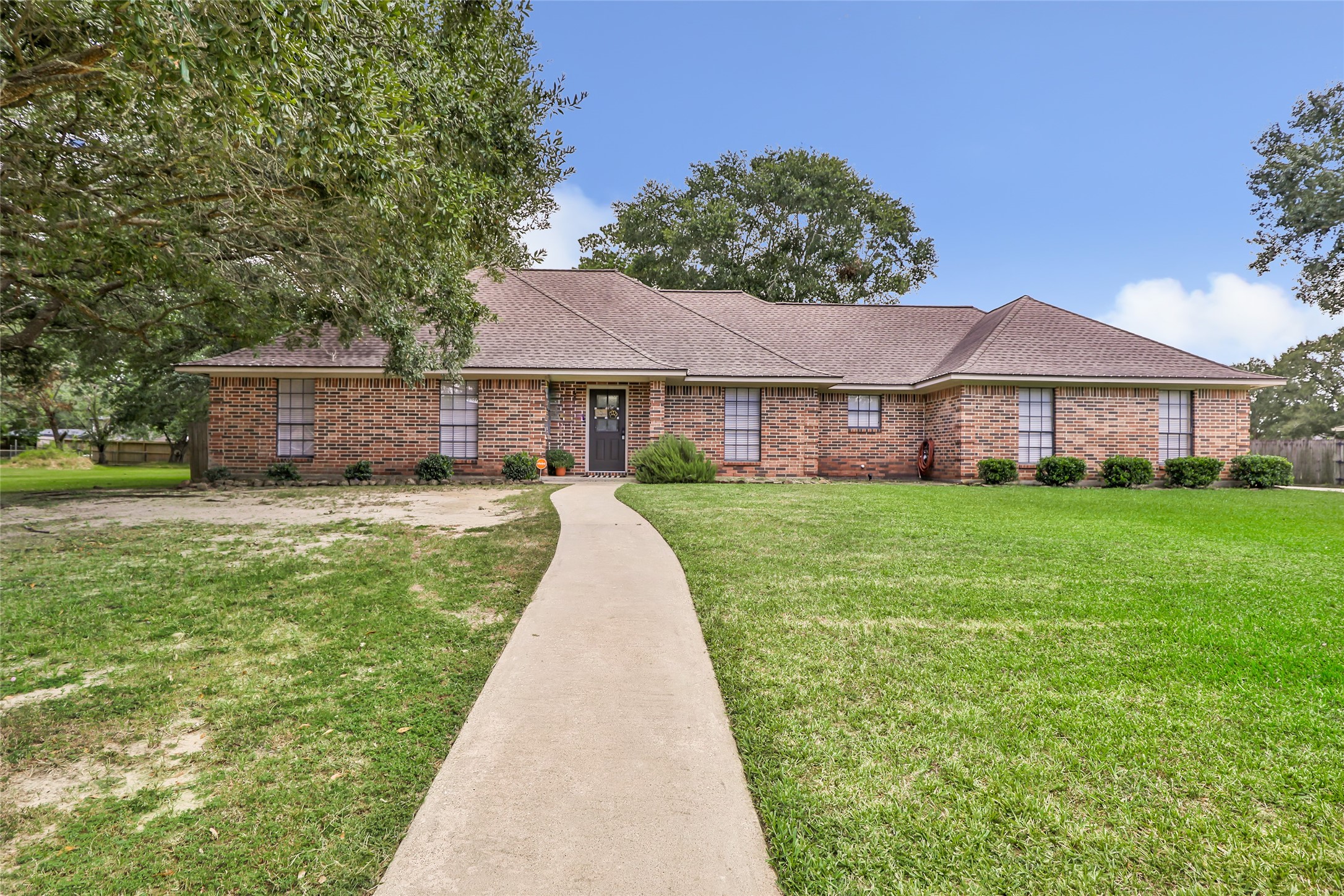 5004 Atascosito Drive Liberty TX 77575