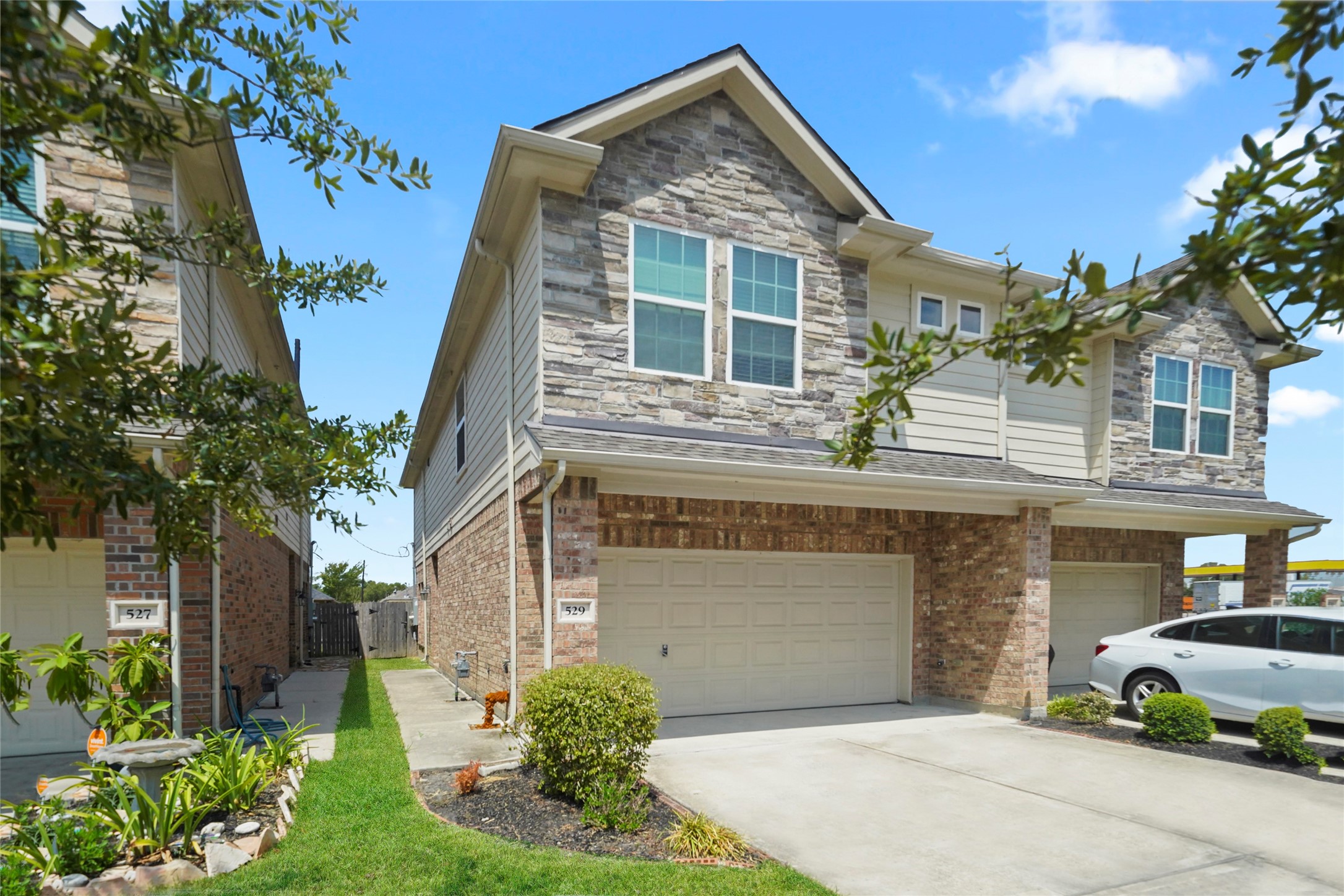 529 N 1st Street La Porte TX 77571