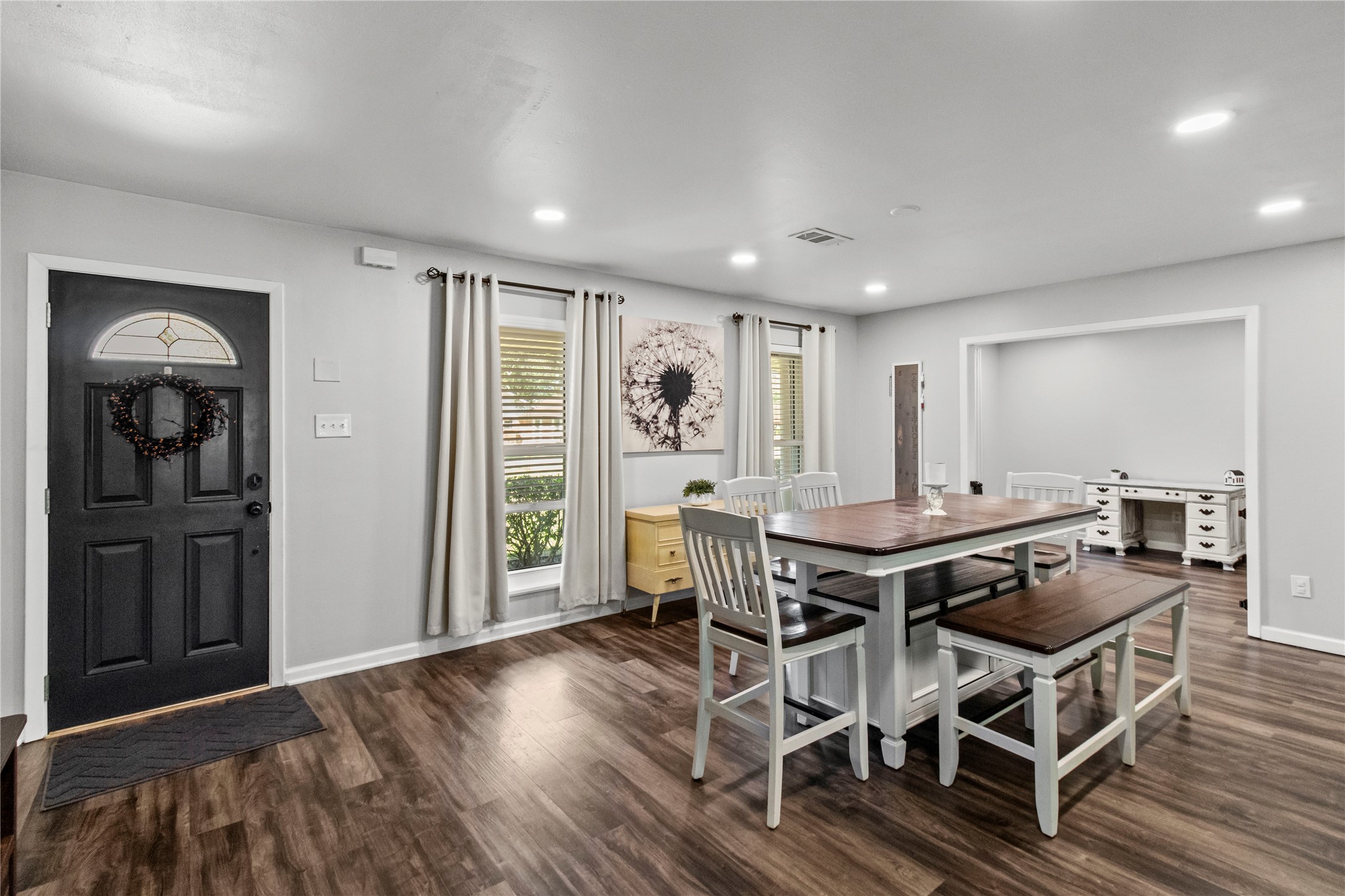 1610 Barker Street Alvin TX 77511