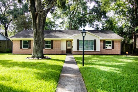 9745 Cedardale Drive Houston TX 77055