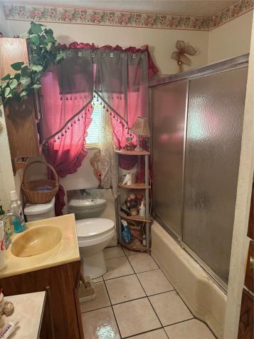 8622 Othello Street Houston TX 77029