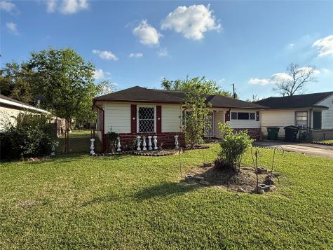 8622 Othello Street Houston TX 77029