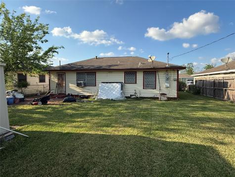 8622 Othello Street Houston TX 77029
