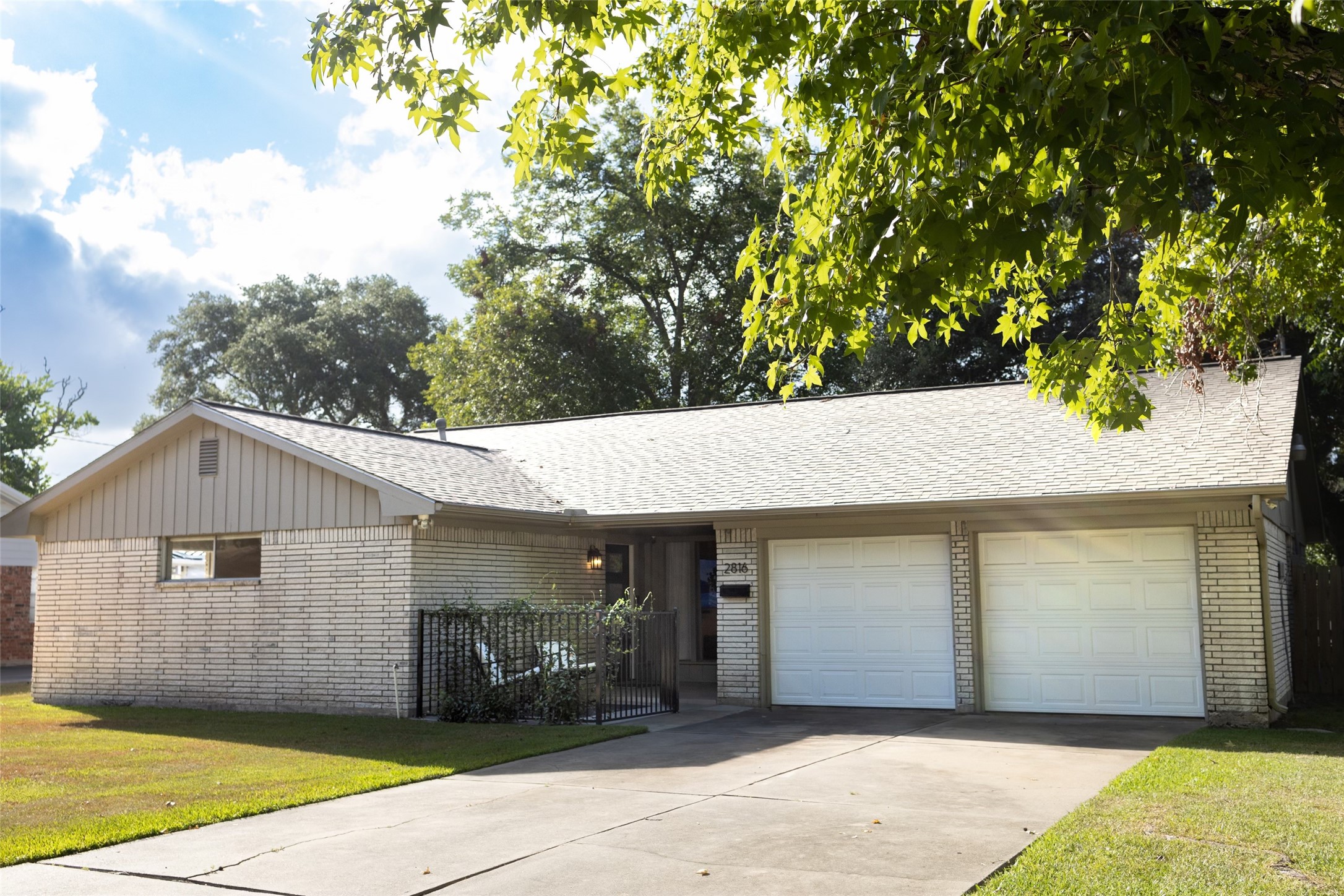 2816 Encino Avenue Bay City TX 77414