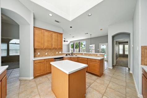 11610 Waterwood Court Pearland TX 77584