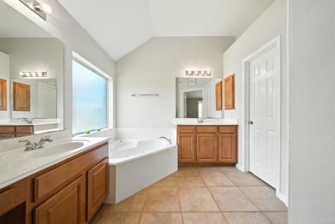 11610 Waterwood Court Pearland TX 77584