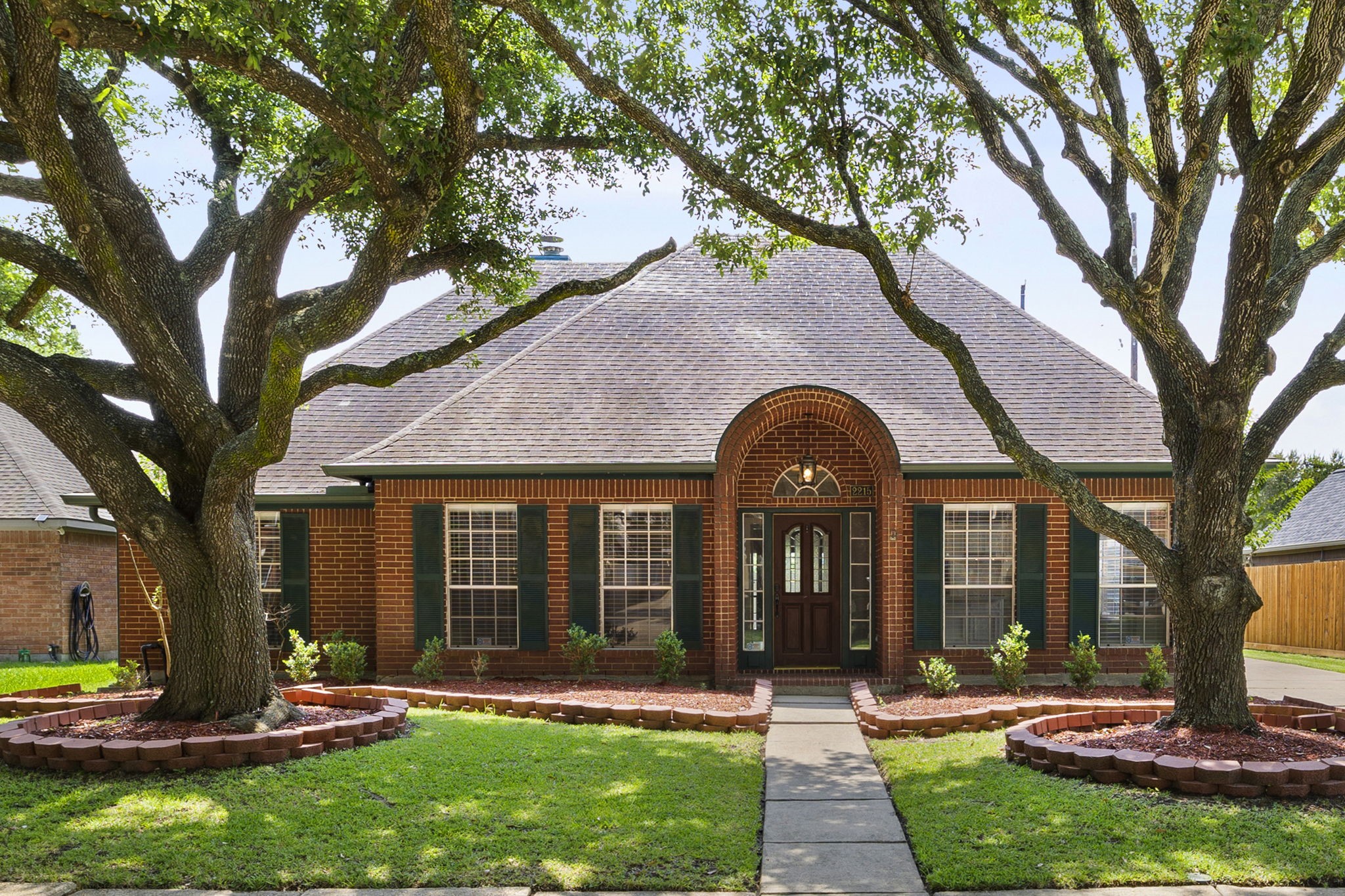 2215 Country Mile Lane Richmond TX 77406