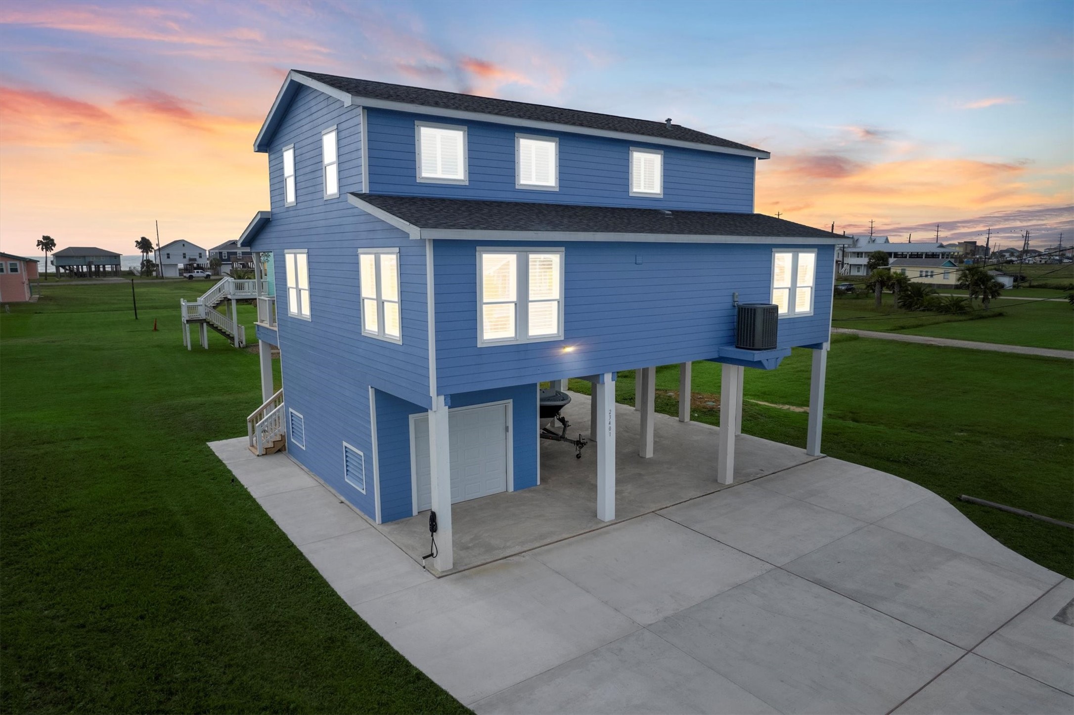 23401 4th Avenue Galveston TX 77554