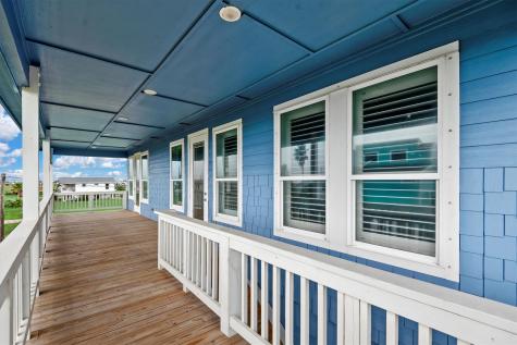 23401 4th Avenue Galveston TX 77554