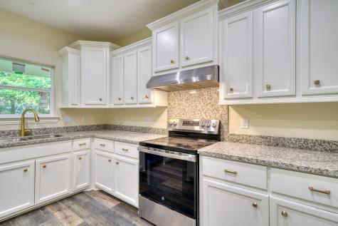 1112 Holly Springs Drive Huntsville TX 77320