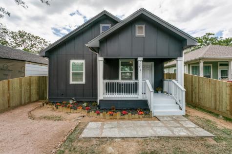 203 8th Avenue N Texas City TX 77590