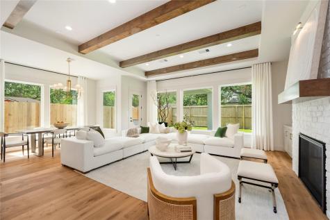 1623 Latexo Drive Houston TX 77018
