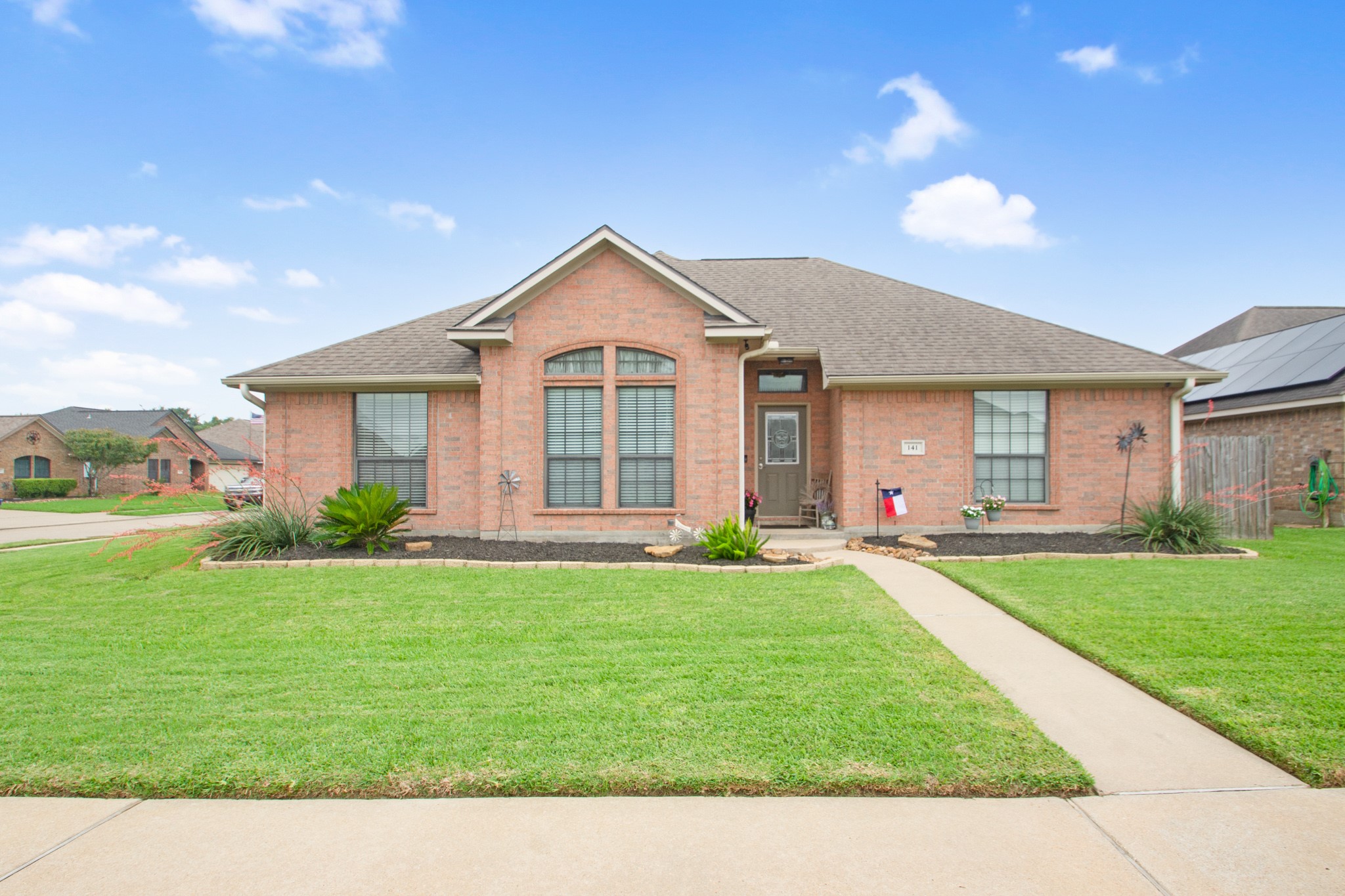 141 Eagle Nest Court Richwood TX 77566