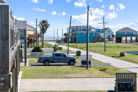 976 Bahama Drive Port Bolivar TX 77650