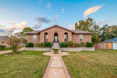 1904 Acacia Street League City TX 77573