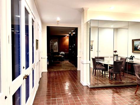 5610 Woodway Drive Houston TX 77056
