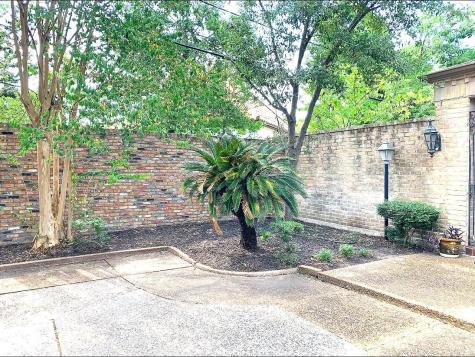 5610 Woodway Drive Houston TX 77056