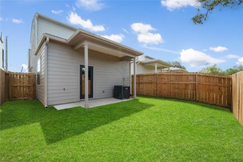 4305 Larkspur Street Houston TX 77051