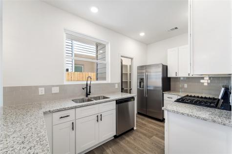 4305 Larkspur Street Houston TX 77051